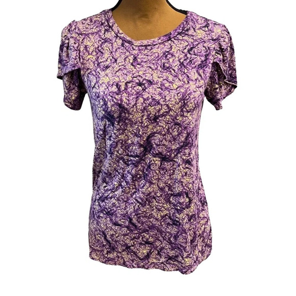 Lularoe Stretchy Tee - Picture 1 of 3